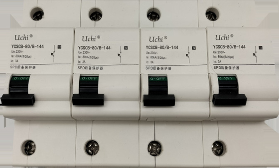 Disjoncteur UL94-V0 230AC de pointe de courant de la décharge 80KA
