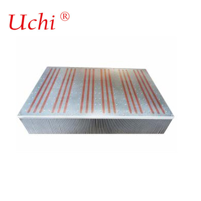 Invertisseur photovoltaïque usiné à la commande numérique à haute puissance Radiateur extrudé en aluminium ou à la pelle Pipe enterrée pour refroidissement au laser