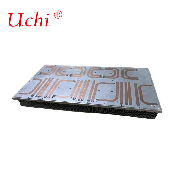 Invertisseur photovoltaïque usiné à la commande numérique à haute puissance Radiateur extrudé en aluminium ou à la pelle Pipe enterrée pour refroidissement au laser