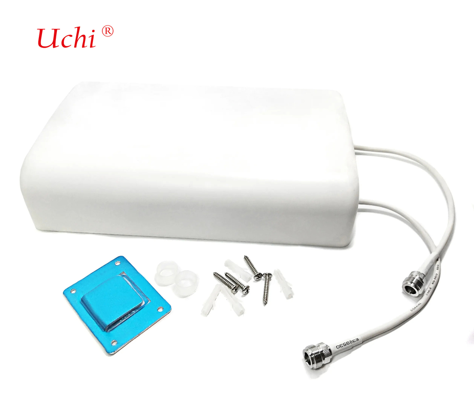 5G 698-2700MHz 2t2r MIMO Panneau d'antenne avec N-femme *2 et faible PIM -150dBc