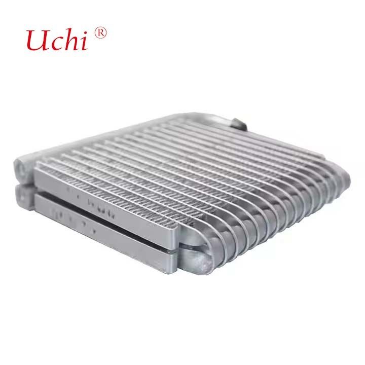 MLCP ((plaque de refroidissement liquide à micro-canal) Les condensateurs frigorifiques à haut rendement atteignent les meilleures performances énergétiques de refroidissement