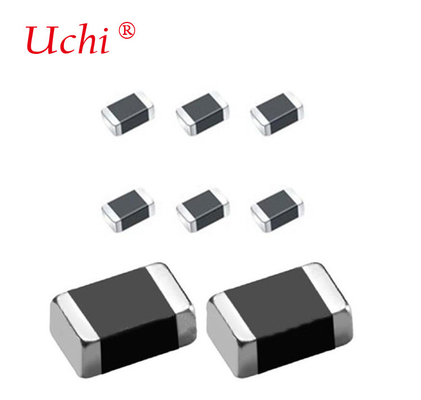 350 630 suppression Chip Varistor Alloy multicouche de tension de 700 coupures