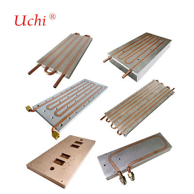 Plaque refroidie par liquide pour une dissipation thermique à haute efficacité